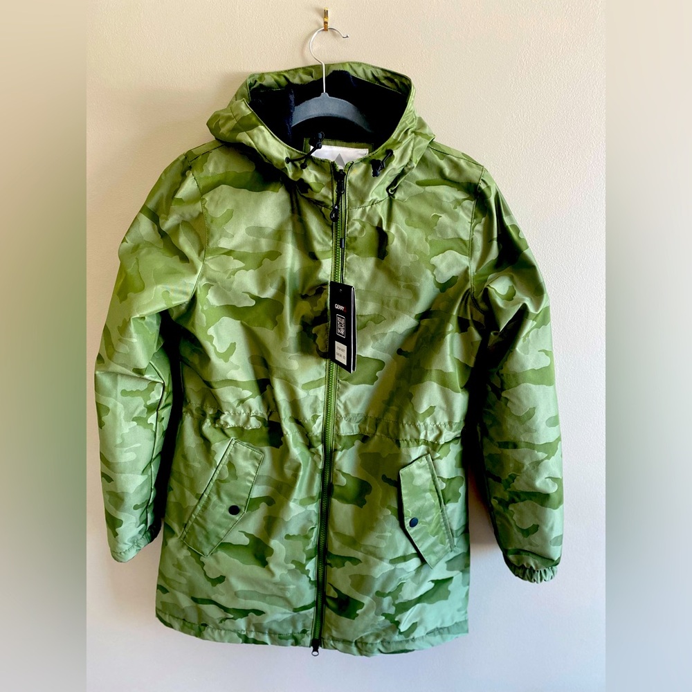NWT Gerry Camo Jacket Women’s Size S Special Edition Hooded Faux Fur Lining Warm